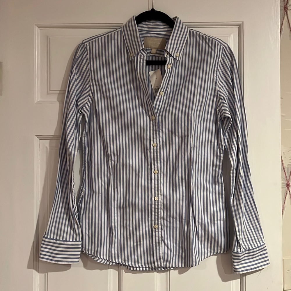 Banana Republic Oxford Shirt, Blue and White Stripes